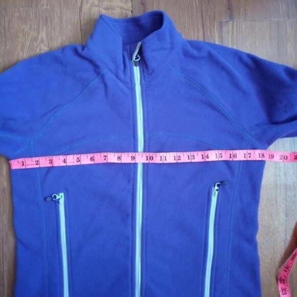 MEC Fleece Jacket Size XS - Picture 6 of 9
